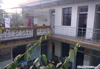 目脑路 独栋庭院房 8室1厅1卫 带小院 简单家具 - 德宏28生活网 dh.28life.net